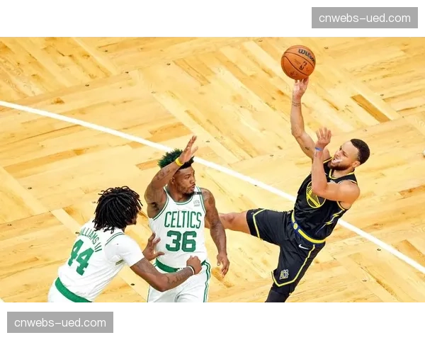 深度复盘：勇士三分雨射落凯尔特人，库里命中生涯第4000记三分