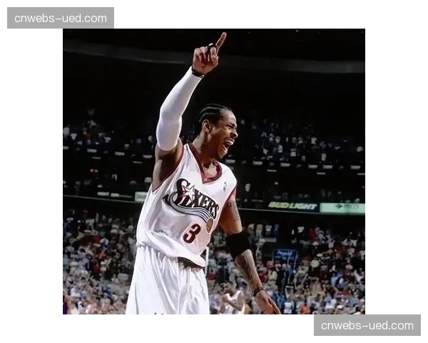 二十五周年回顾:2001年艾弗森总决赛跨越泰伦·卢的经典瞬间 二十五周年回顾:2001年艾弗森总决赛跨越泰伦·卢的经典瞬间